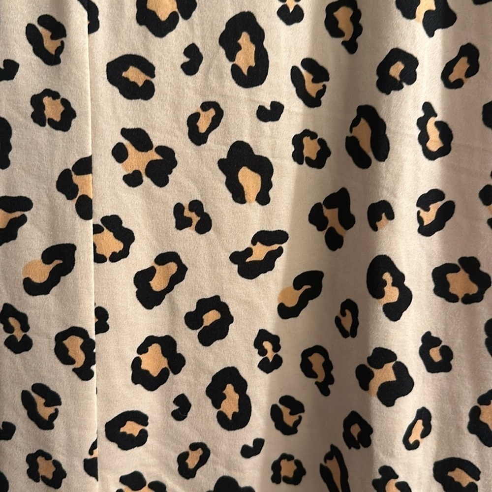 NWOT sample sale top - Picture 8 of 8